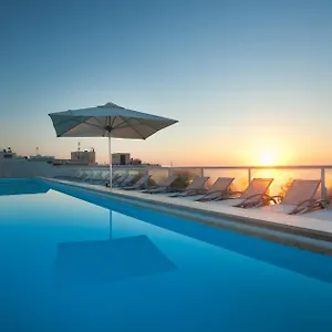 Otel The George, Urban Boutique, Saint Julian's